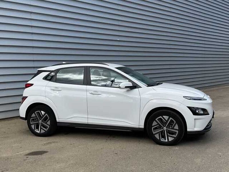 Hyundai Kona EV Maxx 100kW